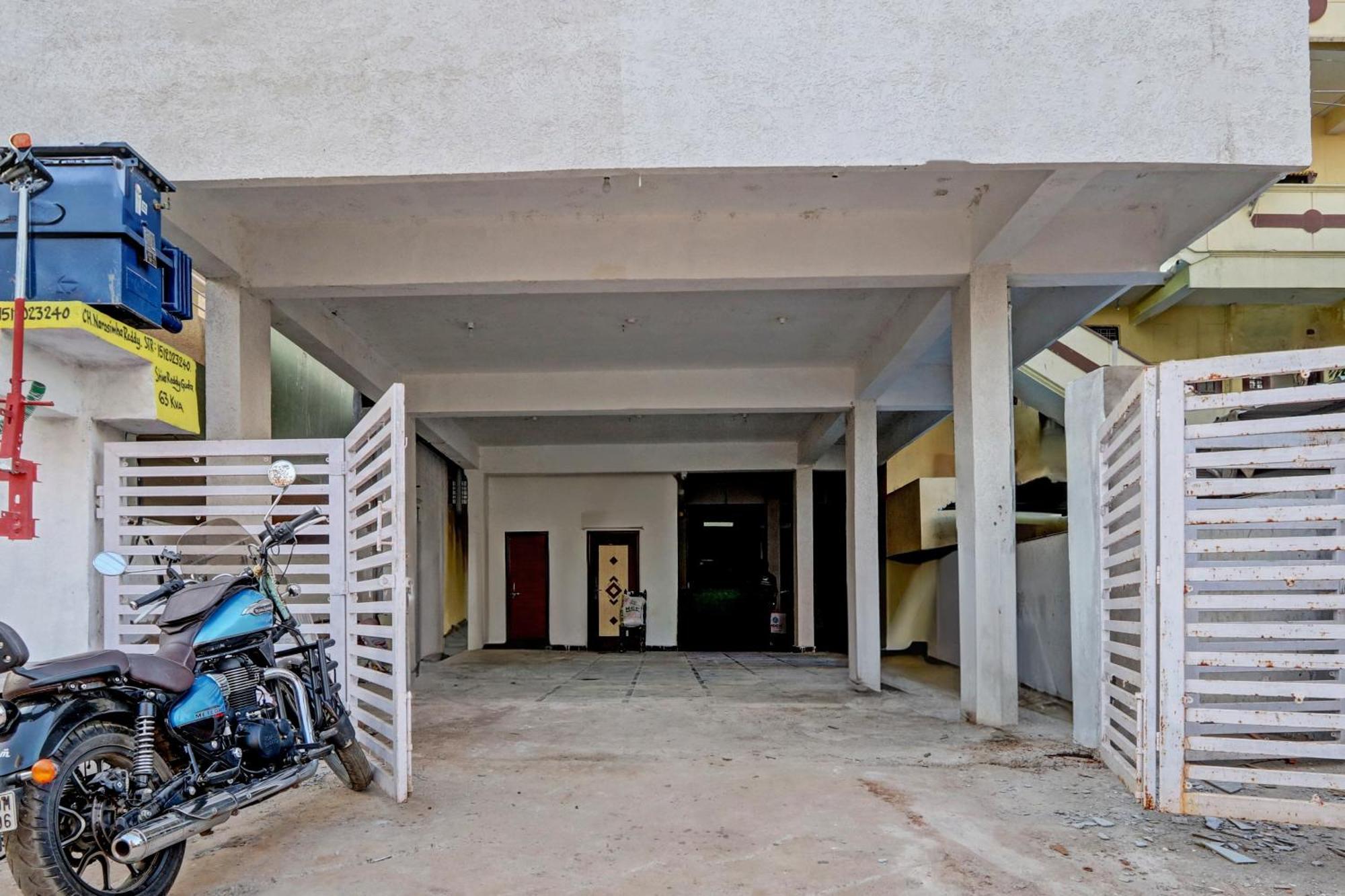 Hotel O Outer Inn Χιντεραμπάντ Εξωτερικό φωτογραφία